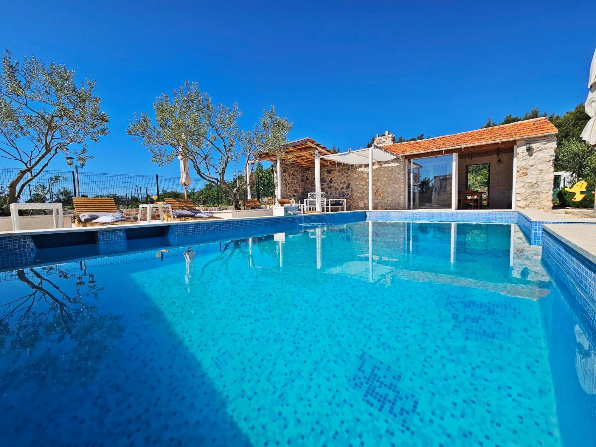 הוילה Gornji Seget Flamingo - House With Private Pool מראה חיצוני תמונה