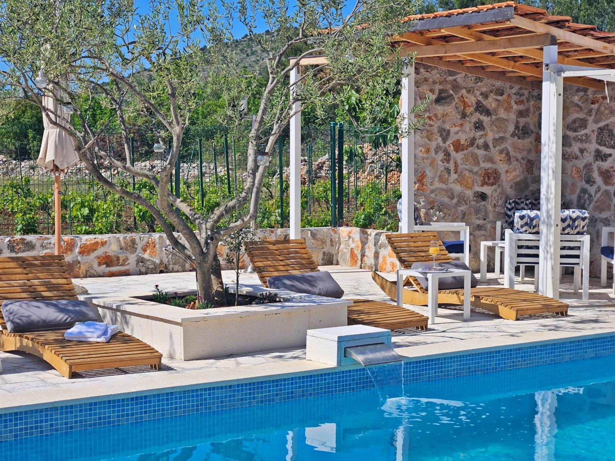 הוילה Gornji Seget Flamingo - House With Private Pool מראה חיצוני תמונה